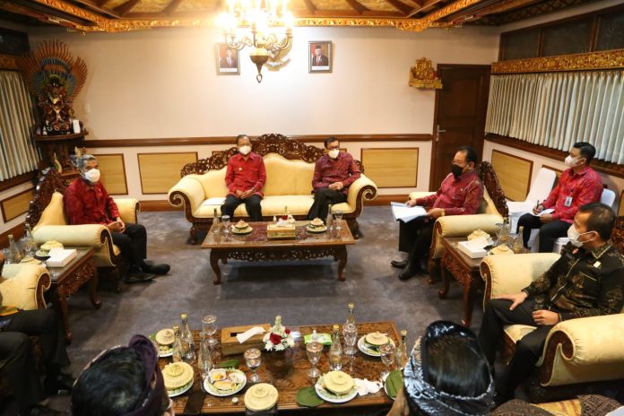 Jelang Perhelatan G20, Menkumham Gelar Audiensi Pelaku Pariwisata Bali